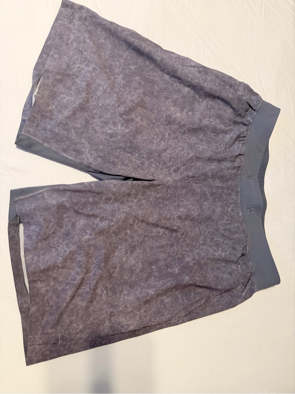 Men’s Lululemon Zeroed In Shorts XL